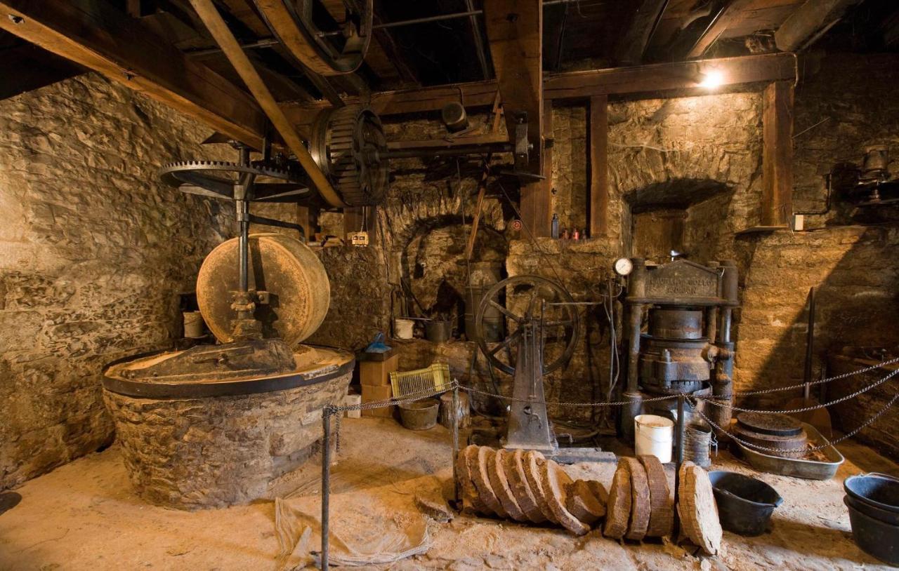 Gîte La Maison de JuJu Lacave  Extérieur photo