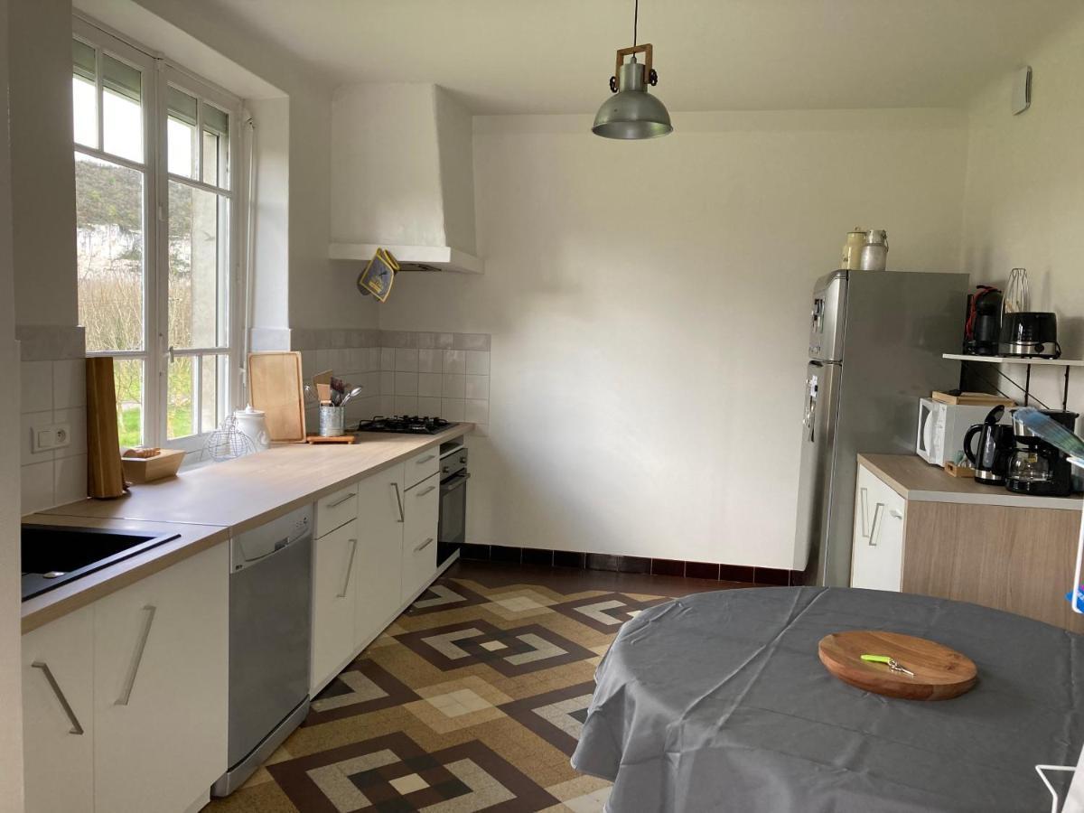 Gîte La Maison de JuJu Lacave  Extérieur photo